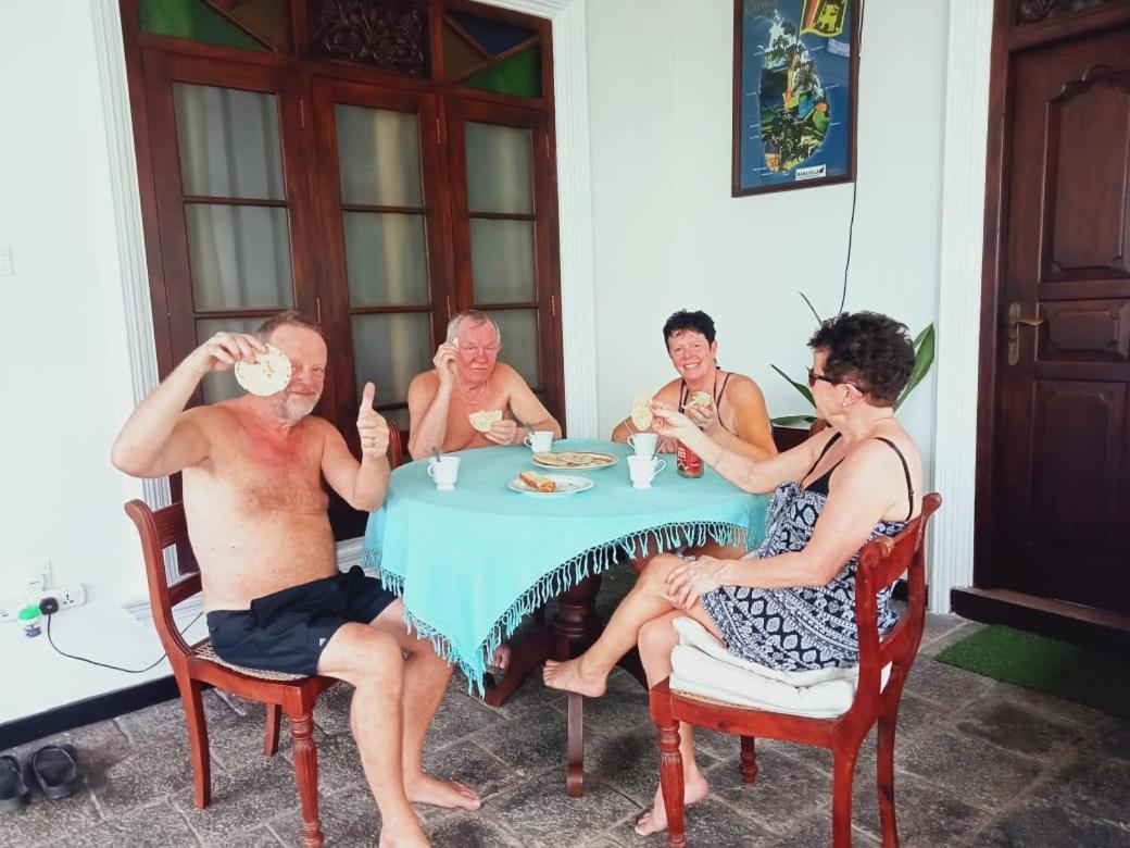 Mama Villa Hikkaduwa Luaran gambar